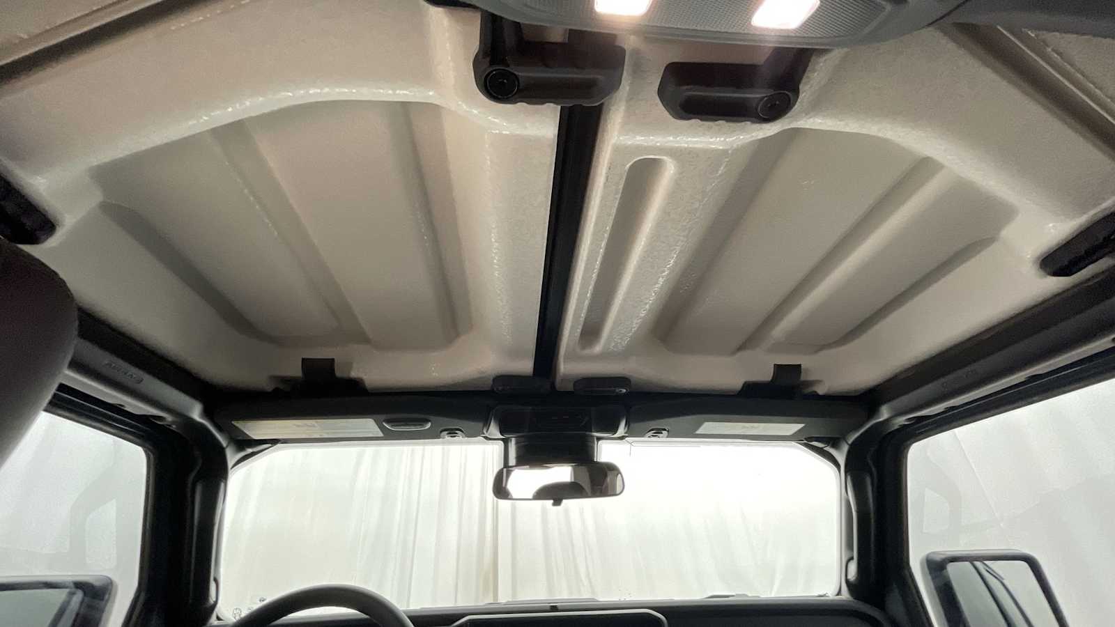 Thumbnail: 2025 Jeep Gladiator - 8