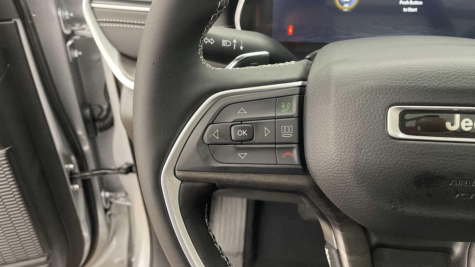 Thumbnail: 2025 Jeep Grand Cherokee - 15