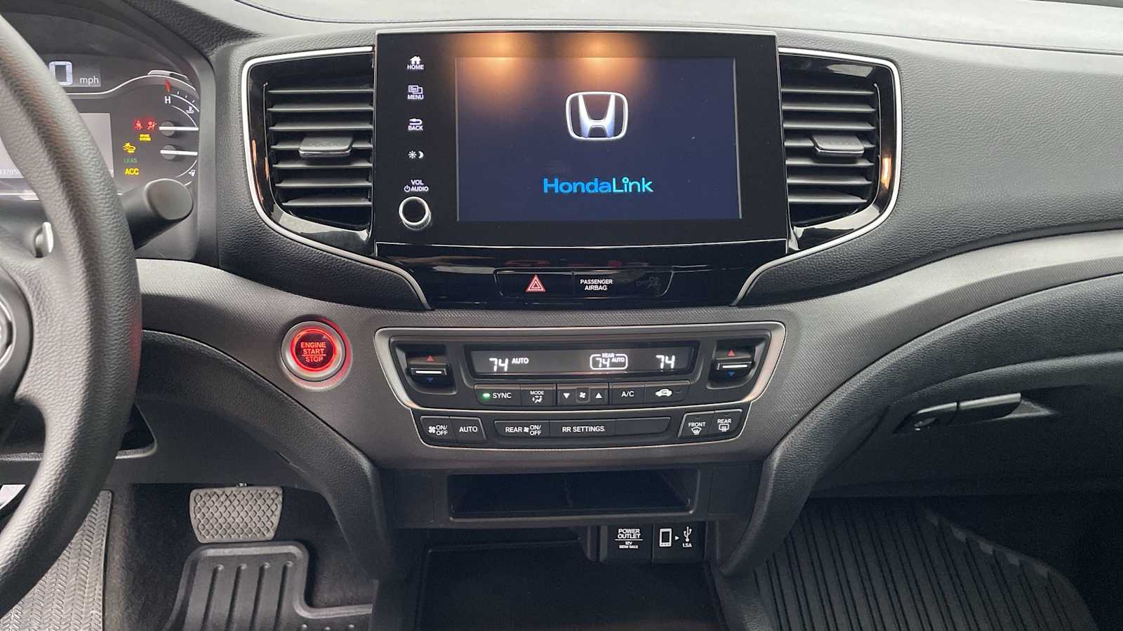 Thumbnail: 2023 Honda Ridgeline - 16