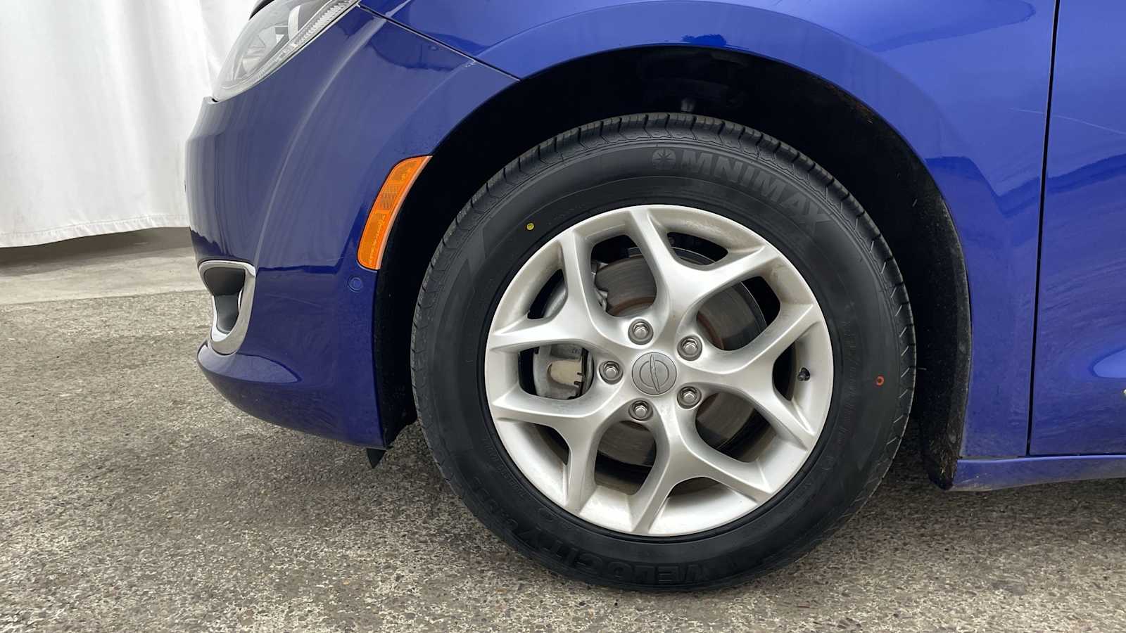 Thumbnail: 2020 Chrysler Pacifica - 46