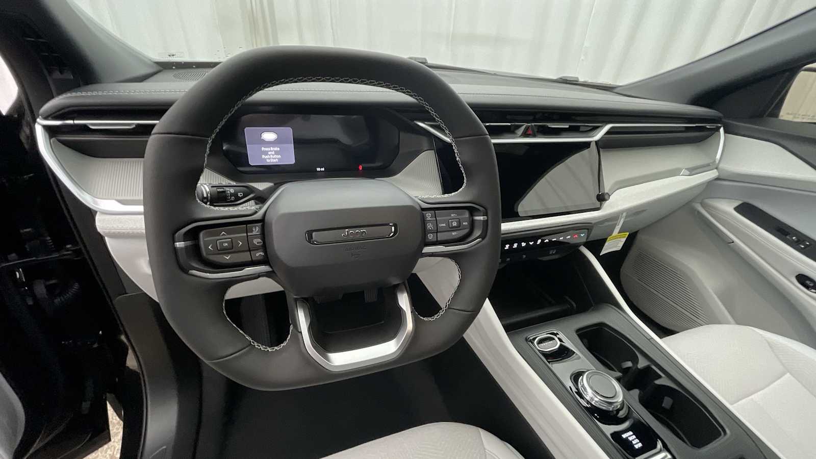 Thumbnail: 2026 Jeep Cherokee - 3