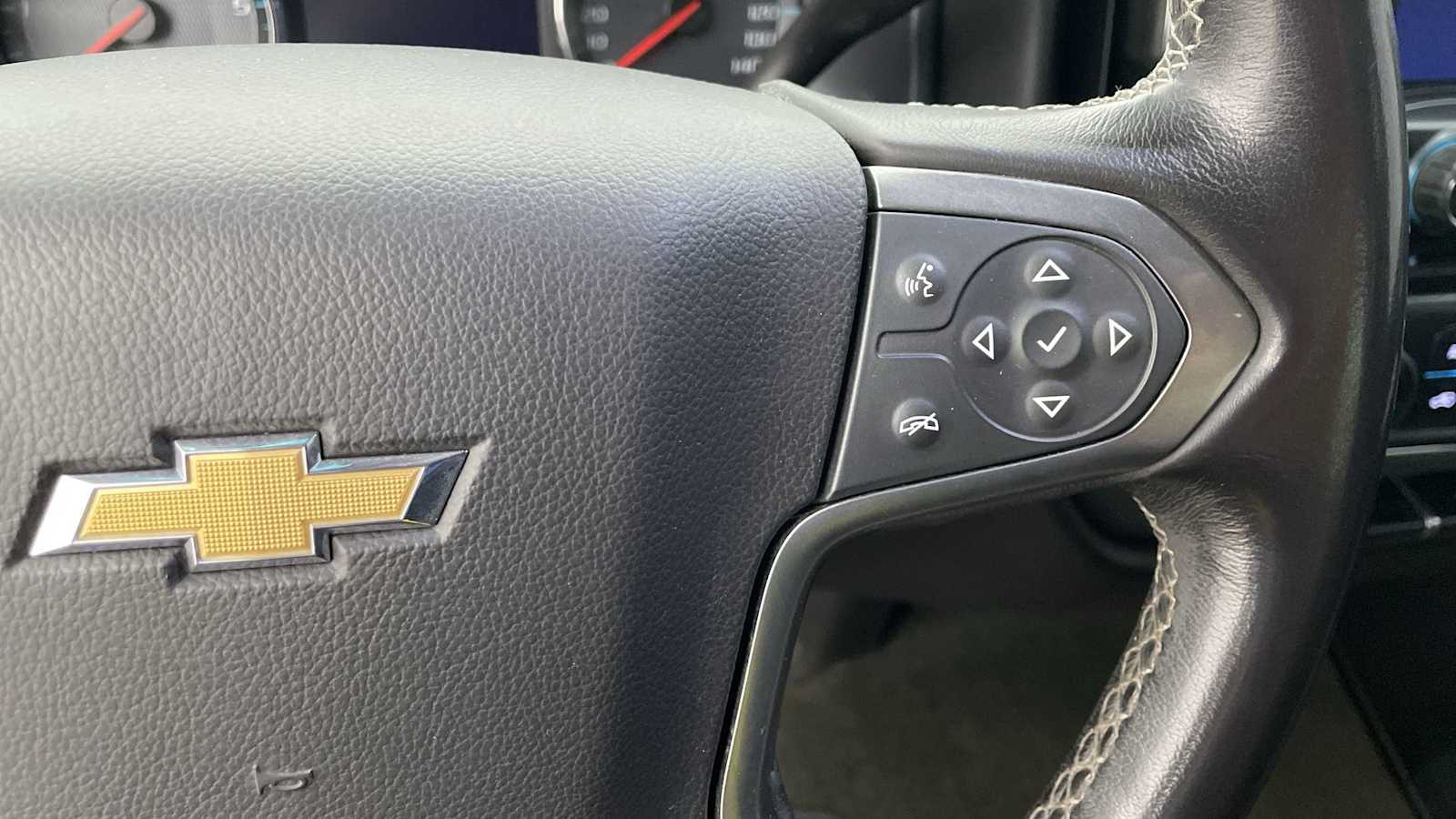 Thumbnail: 2018 Chevrolet Silverado 3500 - 13