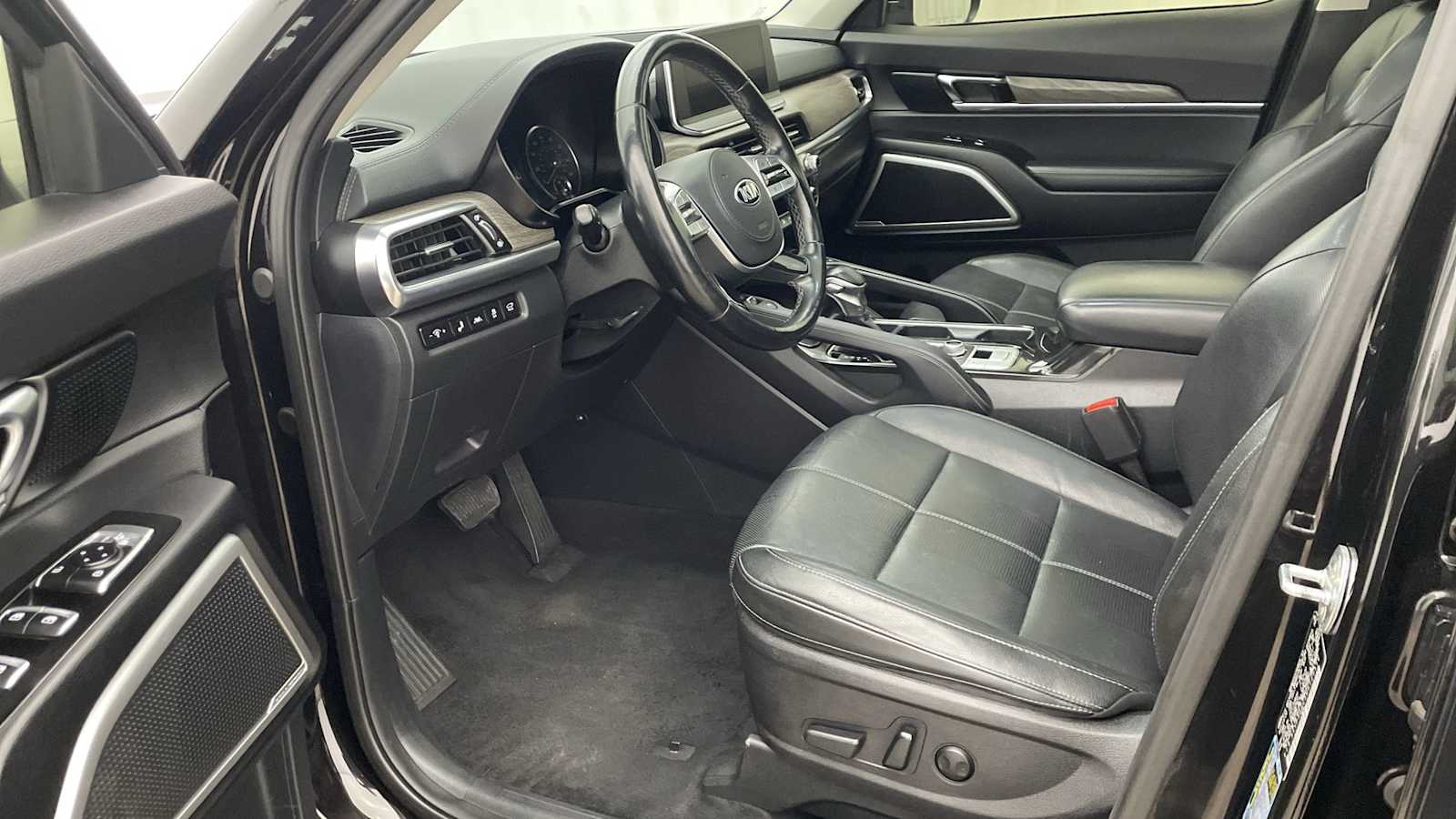 Thumbnail: 2021 Kia Telluride - 2