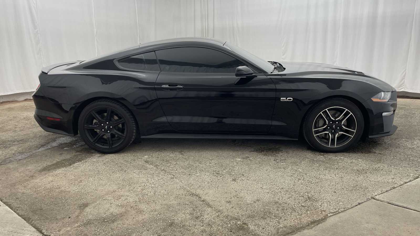 Thumbnail: 2018 Ford Mustang - 29