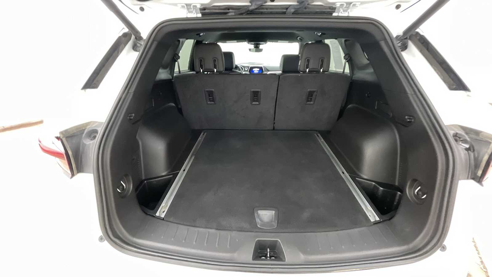 Thumbnail: 2019 Chevrolet Blazer - 29