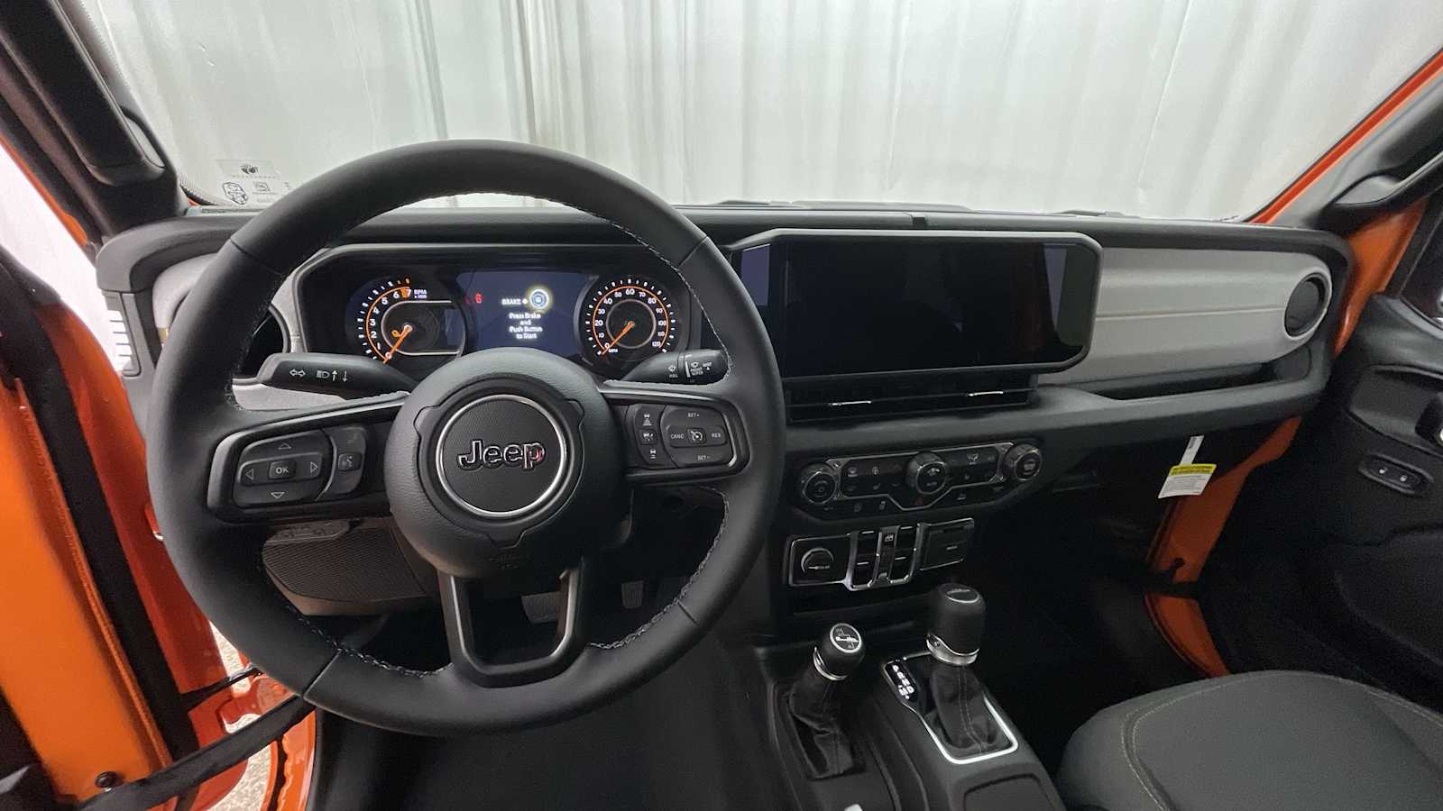 Thumbnail: 2025 Jeep Gladiator - 3