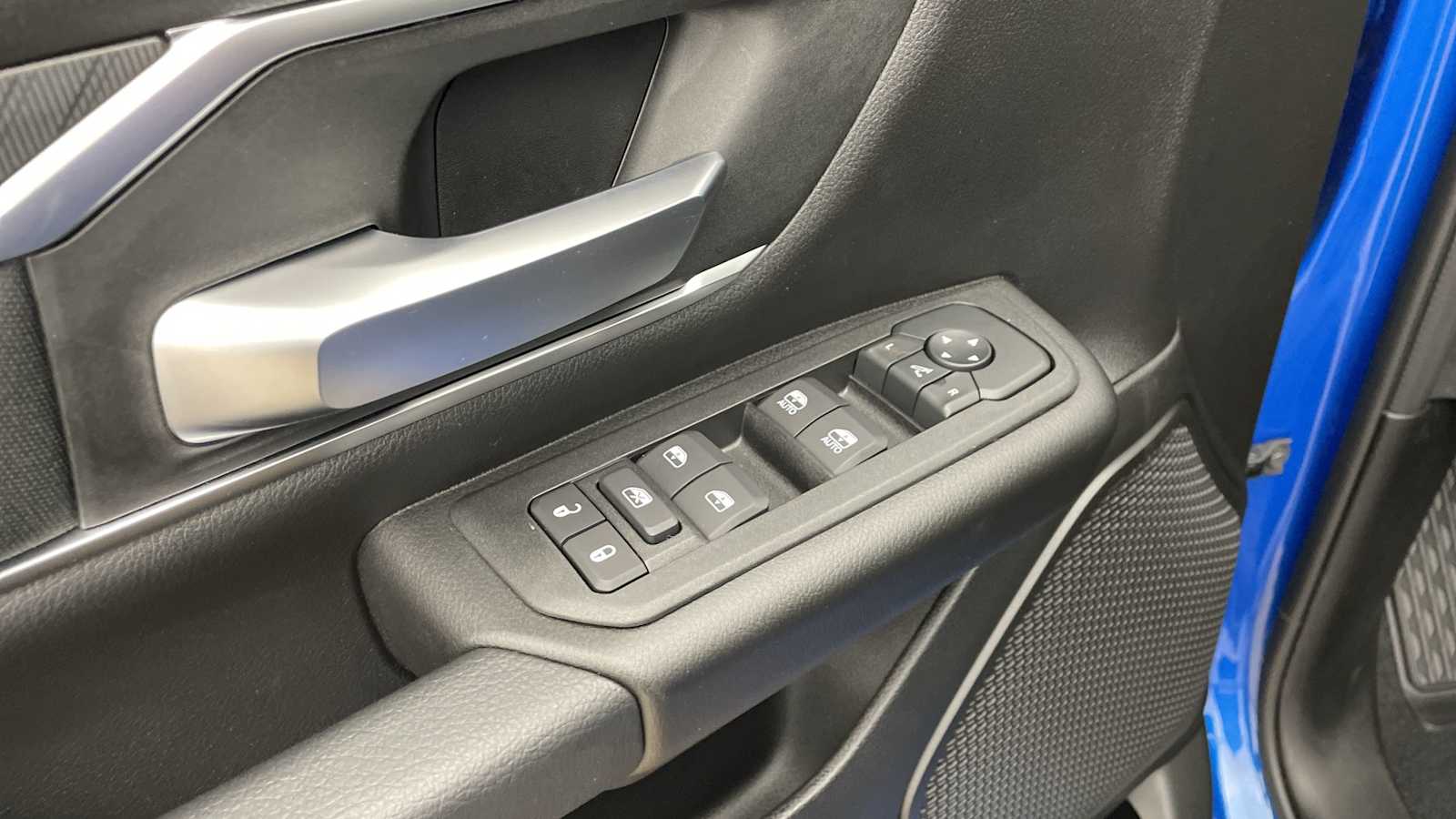 Thumbnail: 2026 RAM 1500 - 7