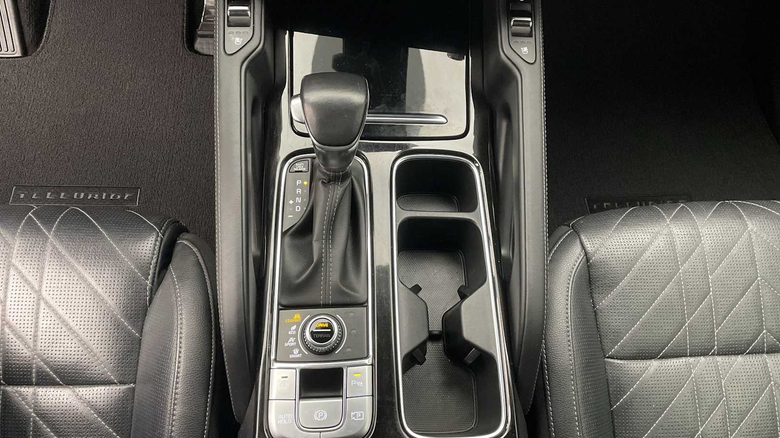 Thumbnail: 2023 Kia Telluride - 23