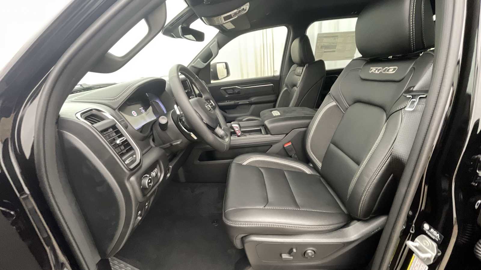 Thumbnail: 2026 RAM 1500 - 6
