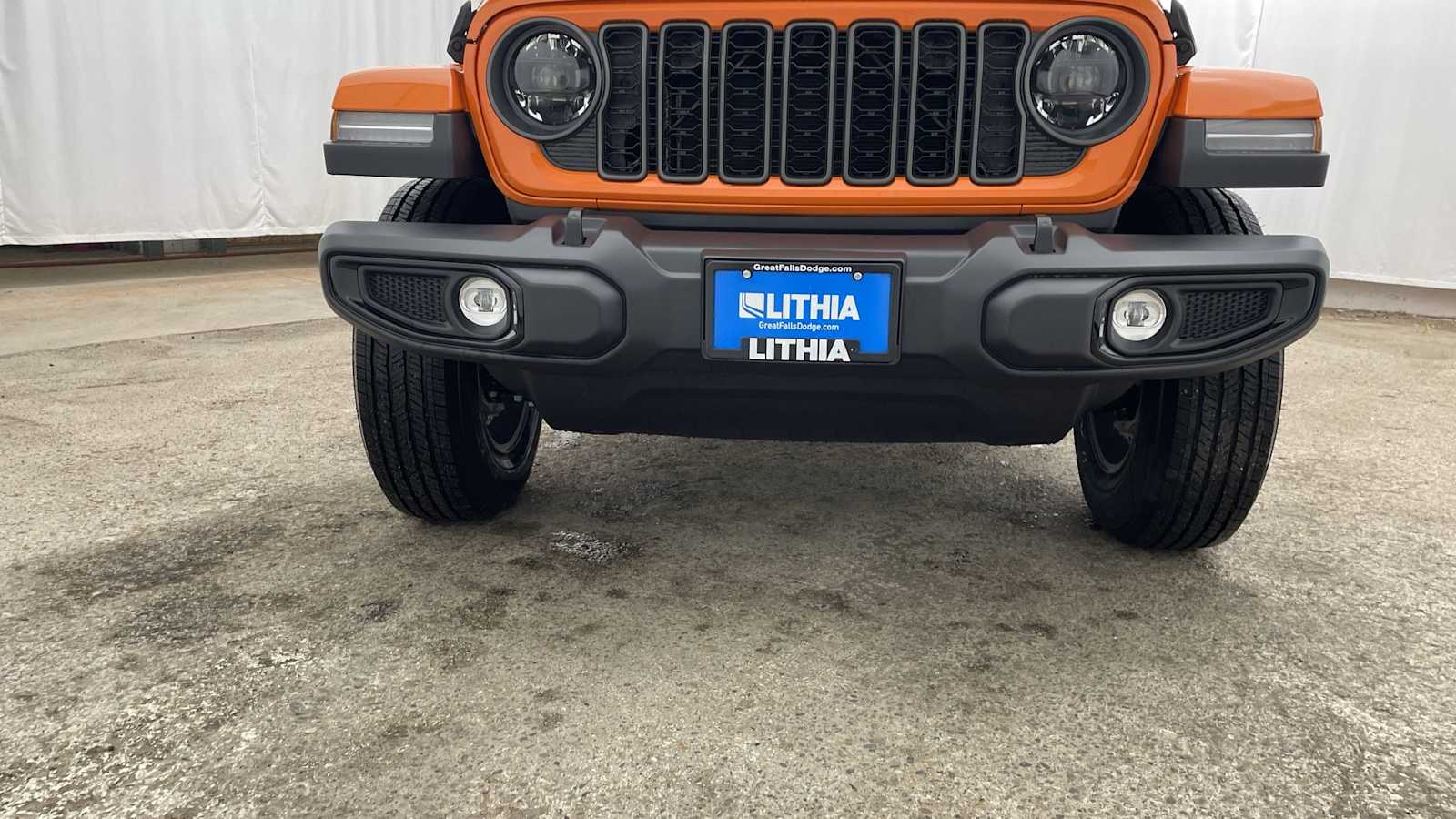 Thumbnail: 2025 Jeep Gladiator - 39