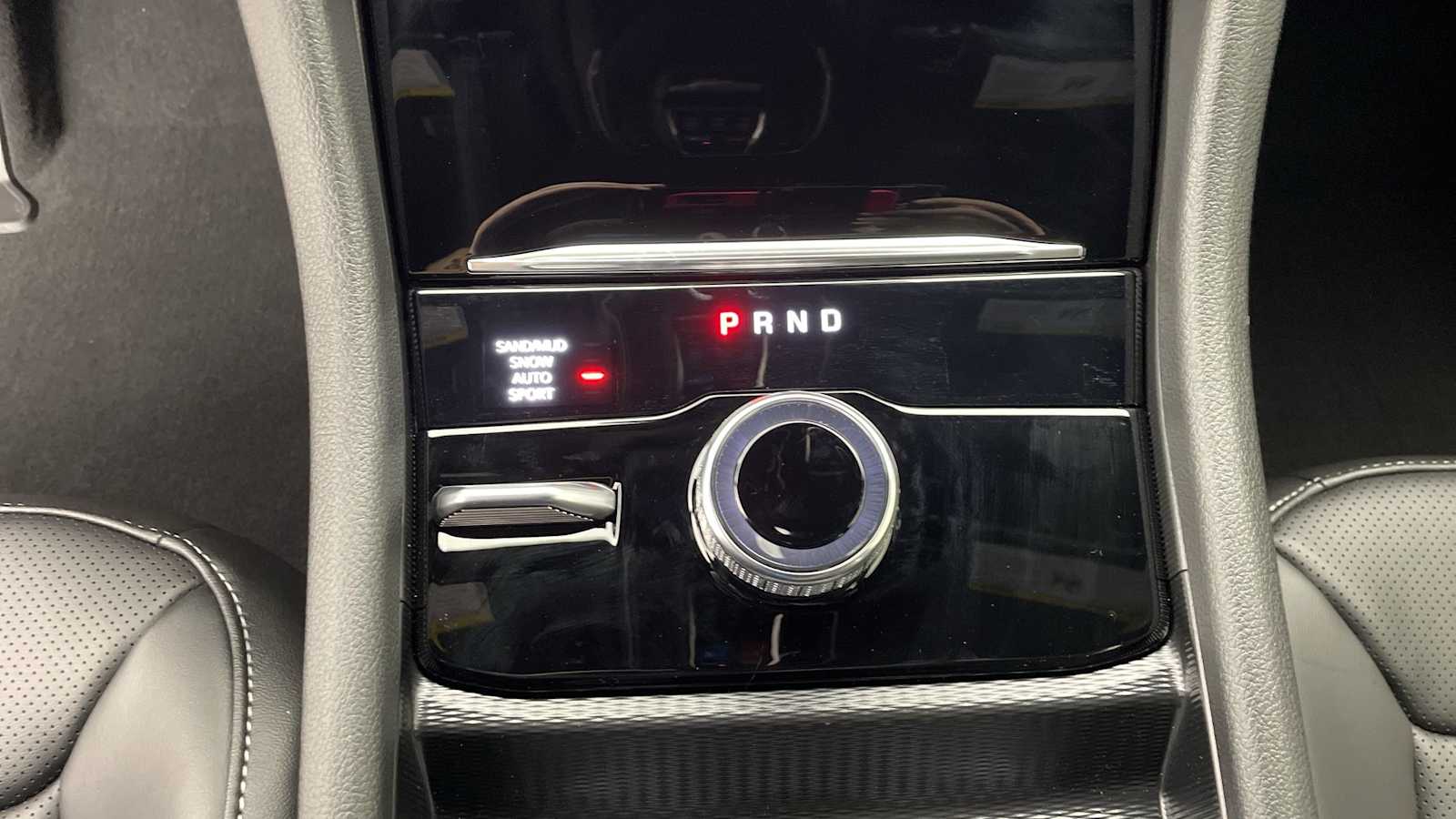 Thumbnail: 2025 Jeep Grand Cherokee - 22