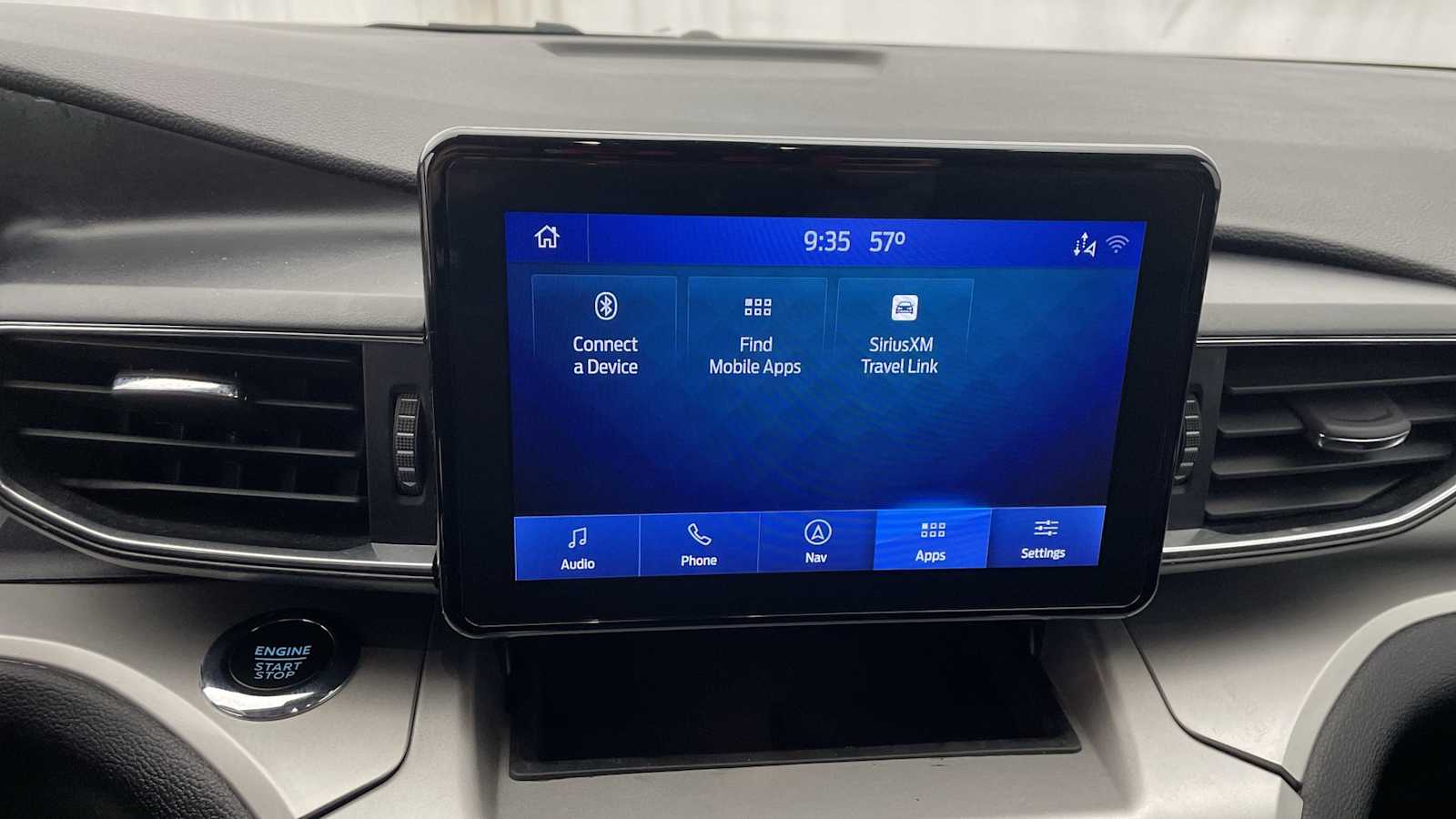 Thumbnail: 2022 Ford Explorer - 26