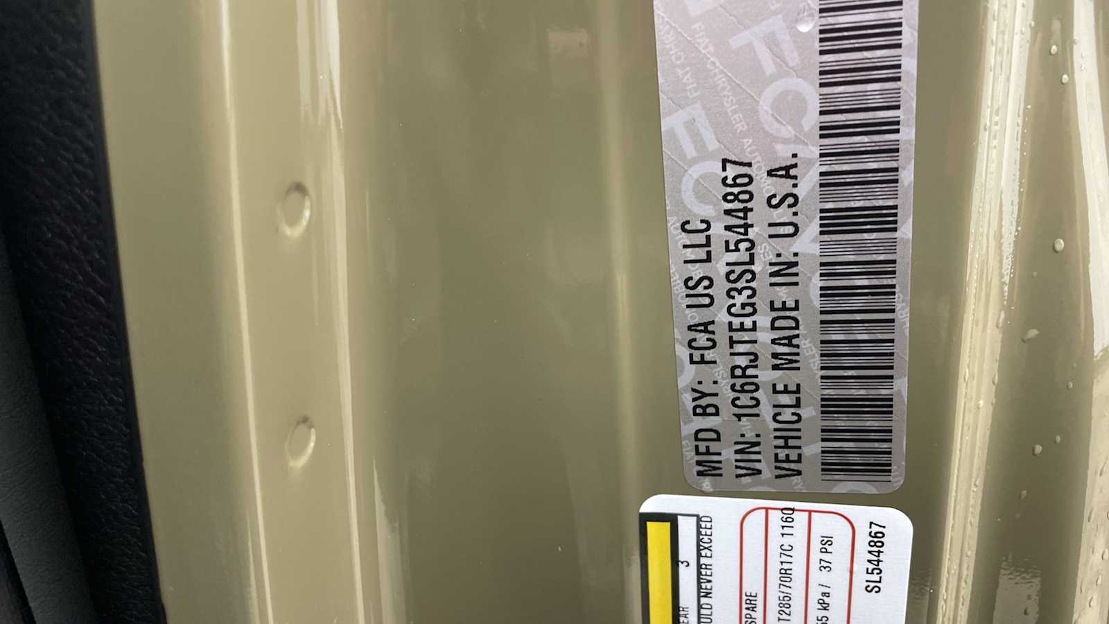 Thumbnail: 2025 Jeep Gladiator - 30