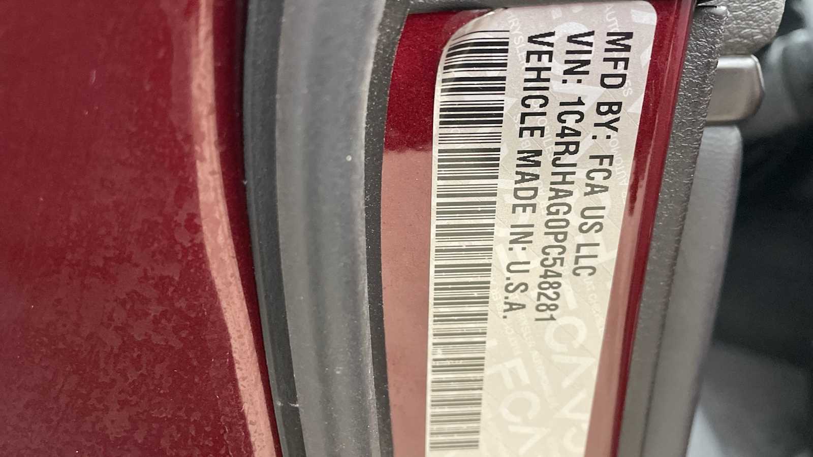 Thumbnail: 2023 Jeep Grand Cherokee - 28