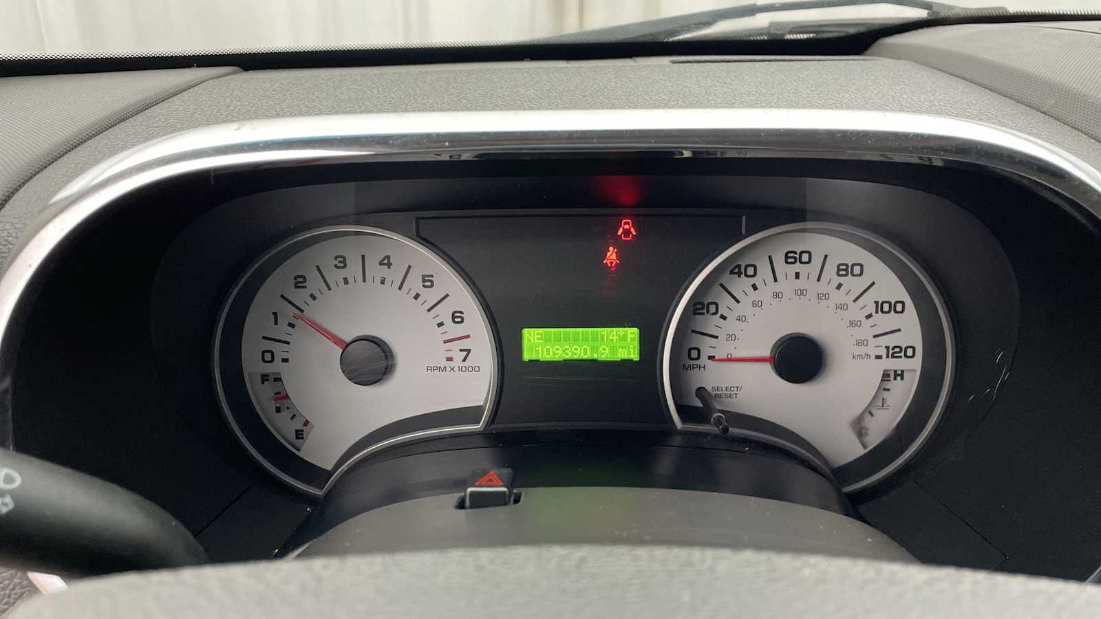 Thumbnail: 2008 Ford Explorer Sport Trac - 18