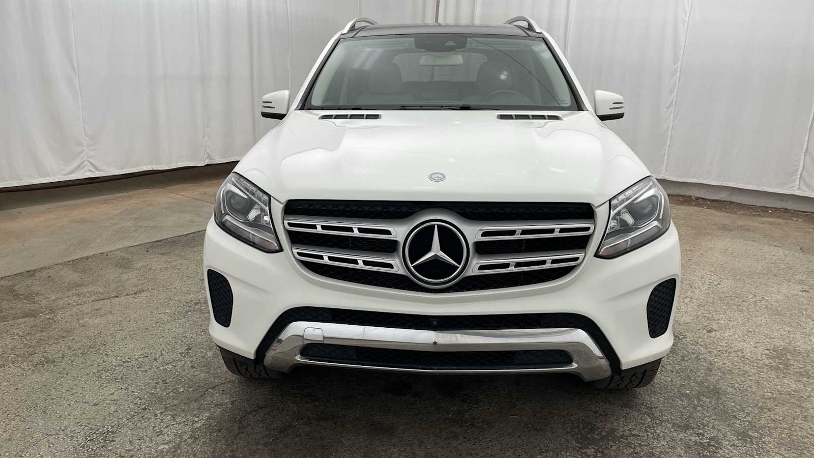 Thumbnail: 2017 Mercedes-Benz GLS - 39