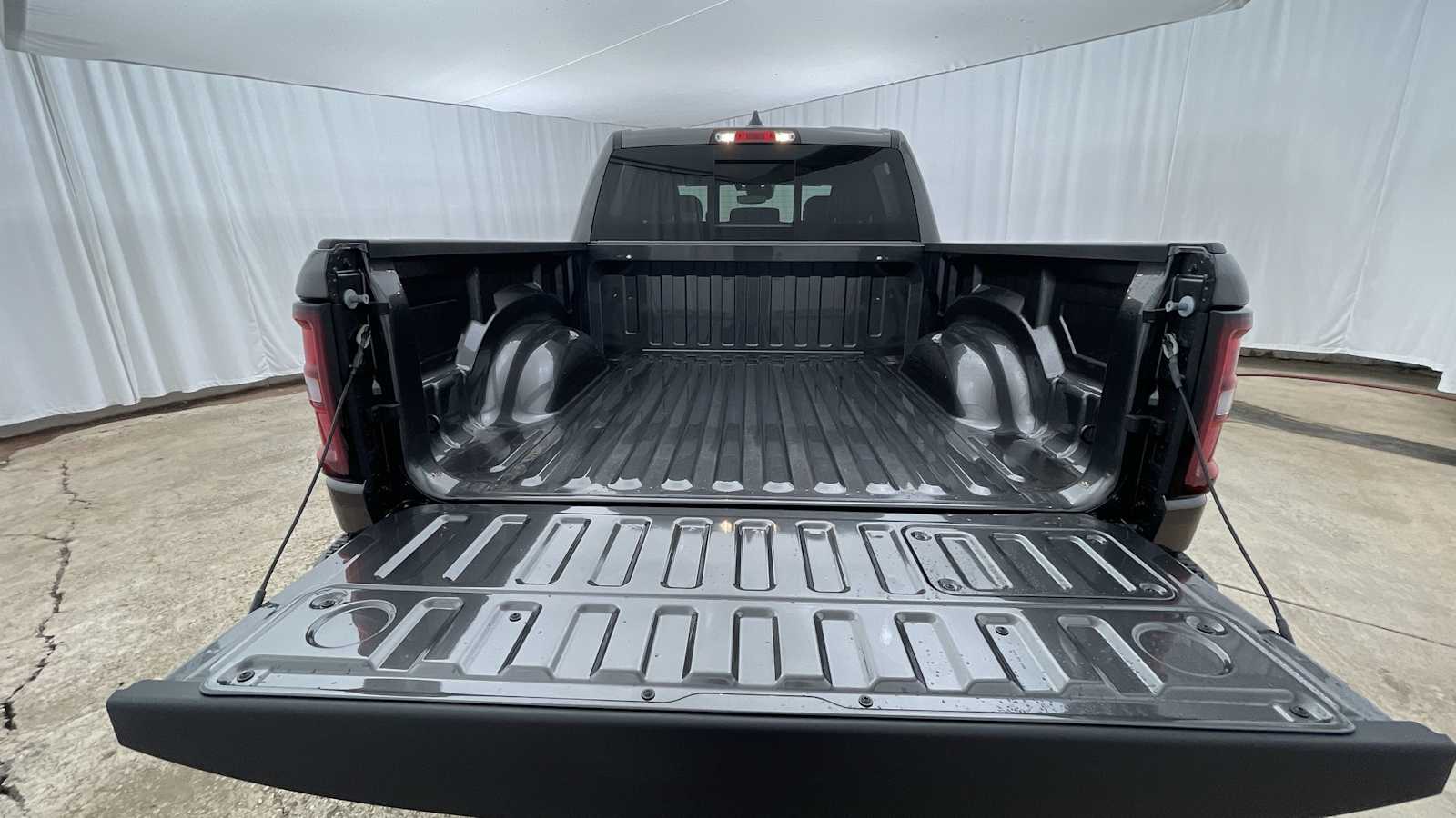 Thumbnail: 2025 RAM 1500 - 30
