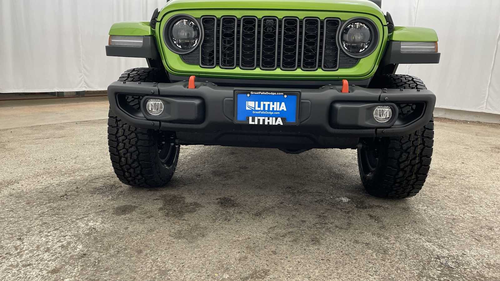 Thumbnail: 2025 Jeep Gladiator - 40