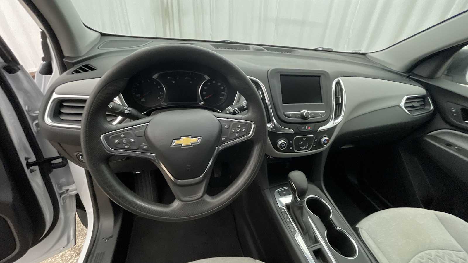 Thumbnail: 2024 Chevrolet Equinox - 3