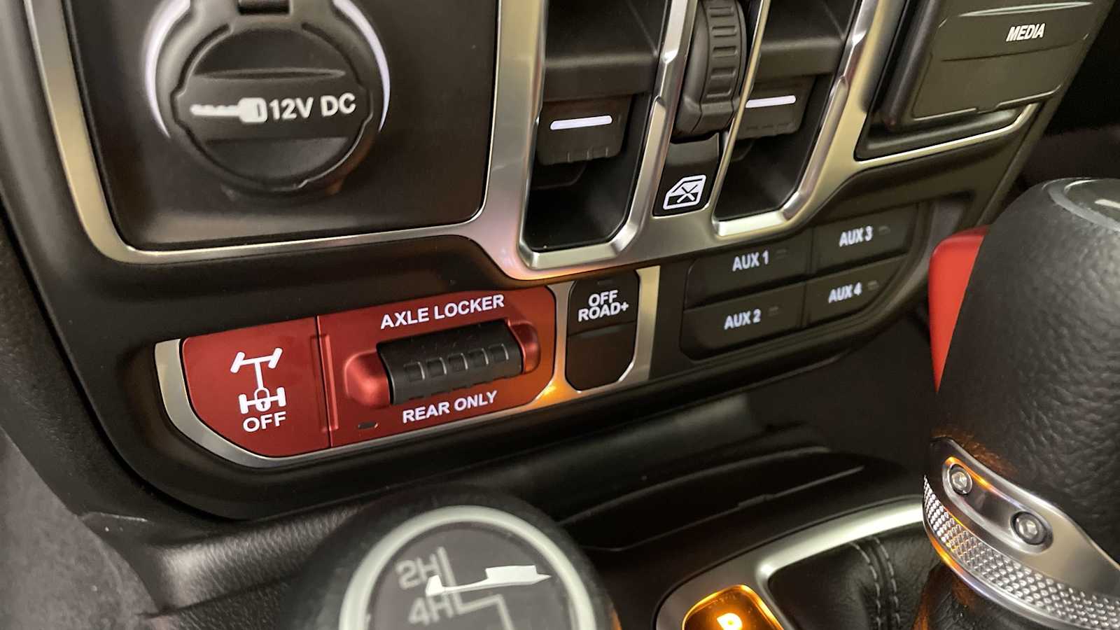 Thumbnail: 2026 Jeep Wrangler - 23