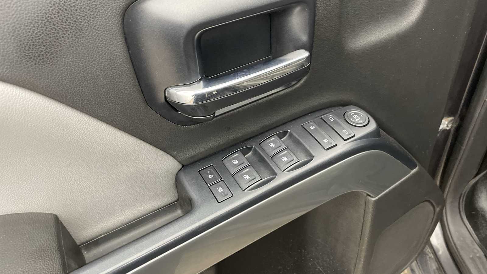 Thumbnail: 2014 Chevrolet Silverado 1500 - 6