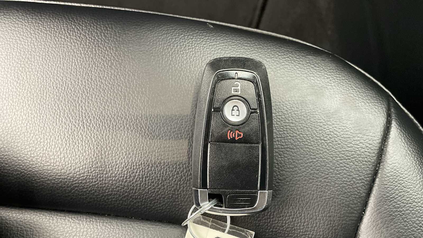 Thumbnail: 2024 Ford Edge - 21