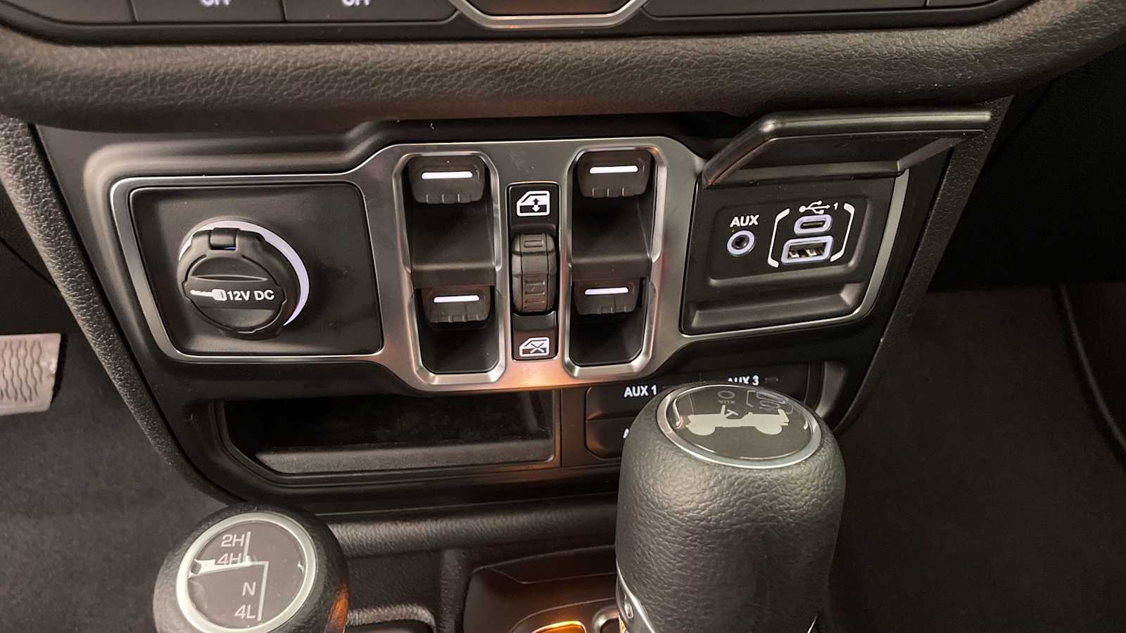 Thumbnail: 2026 Jeep Wrangler - 19