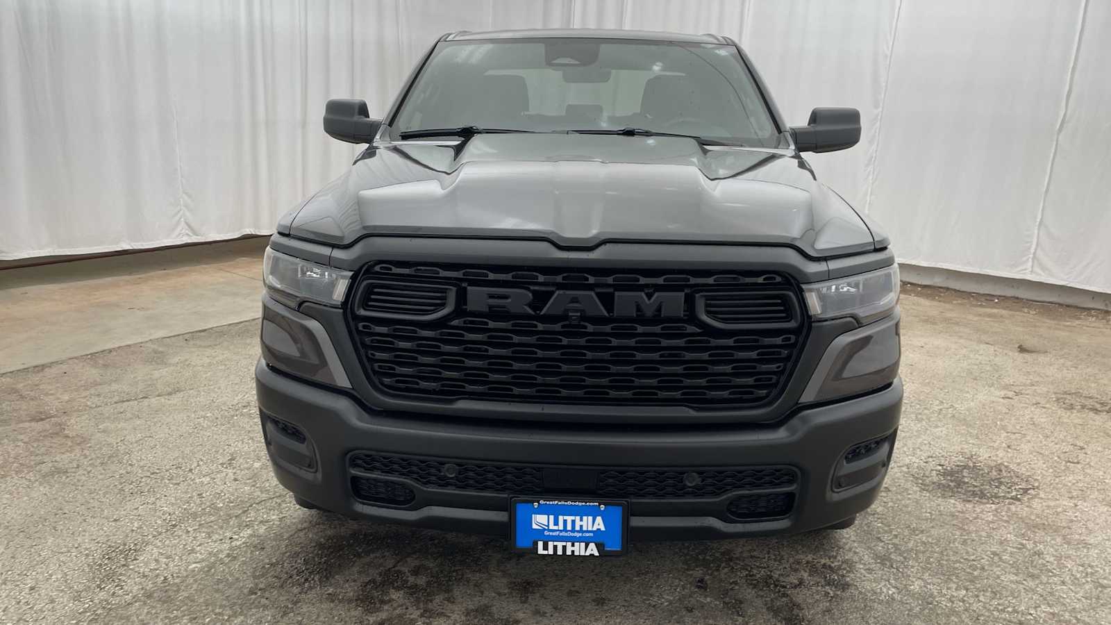 Thumbnail: 2025 RAM 1500 - 34