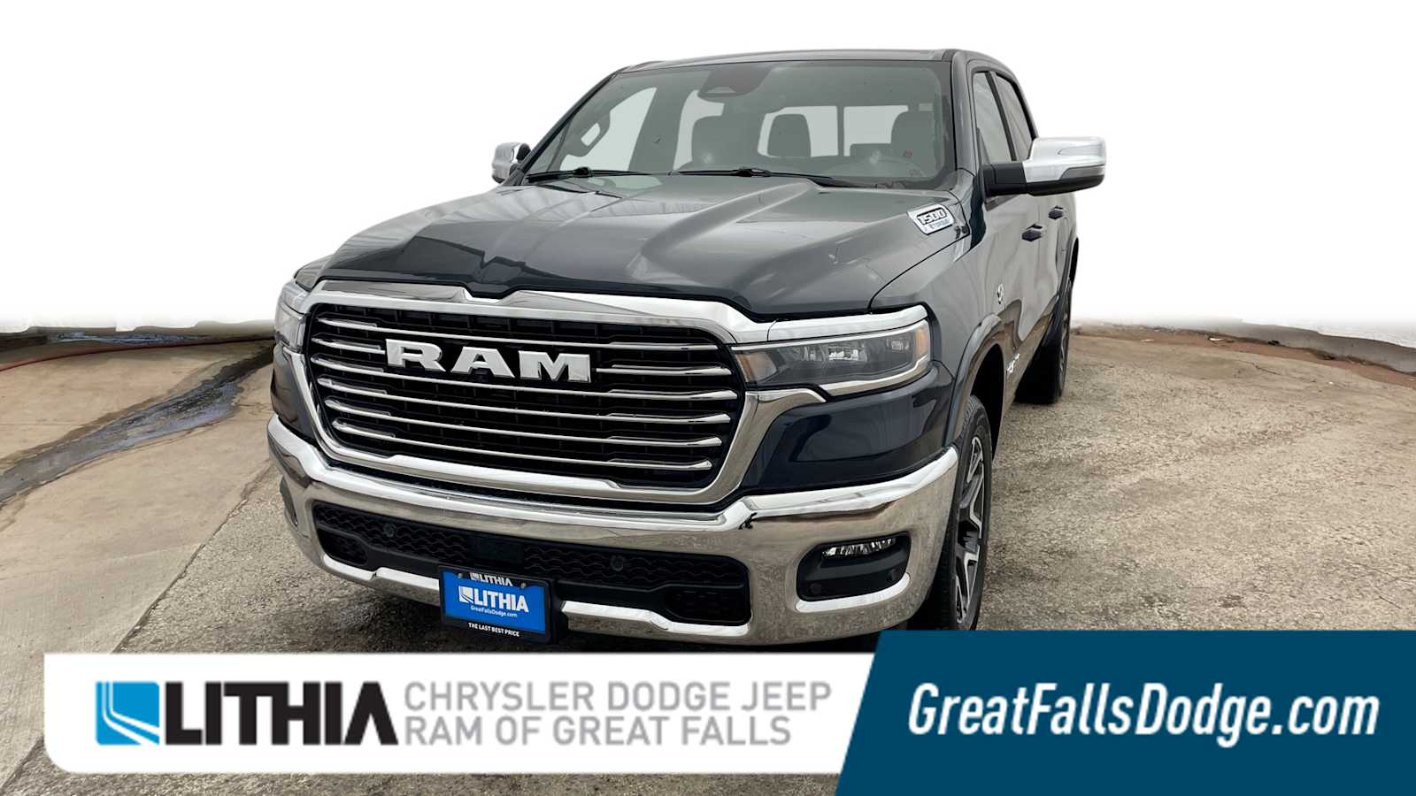 2026 RAM 1500 Laramie 4x4 Crew Cab 5'7's photo