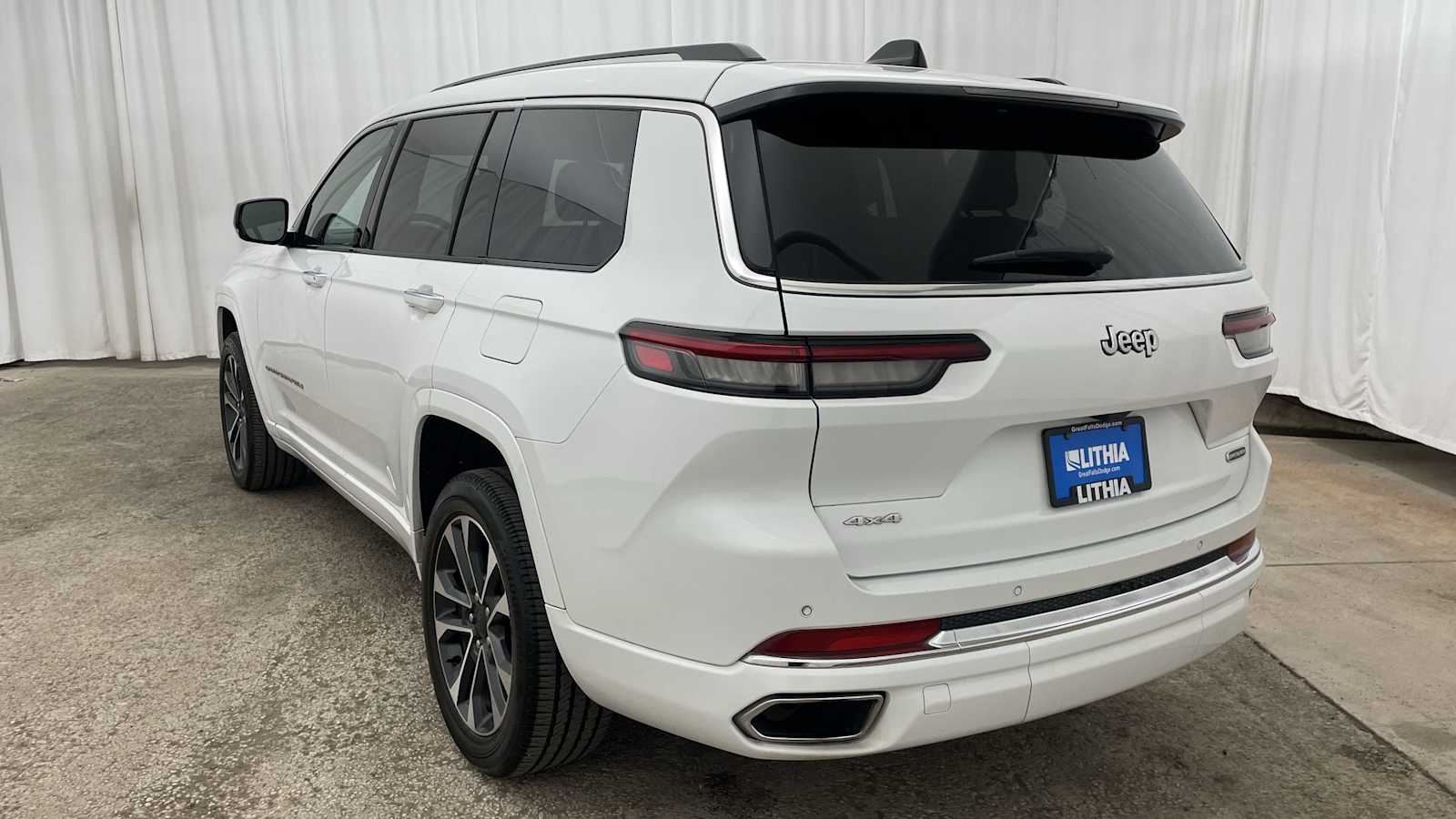 Thumbnail: 2023 Jeep Grand Cherokee - 36