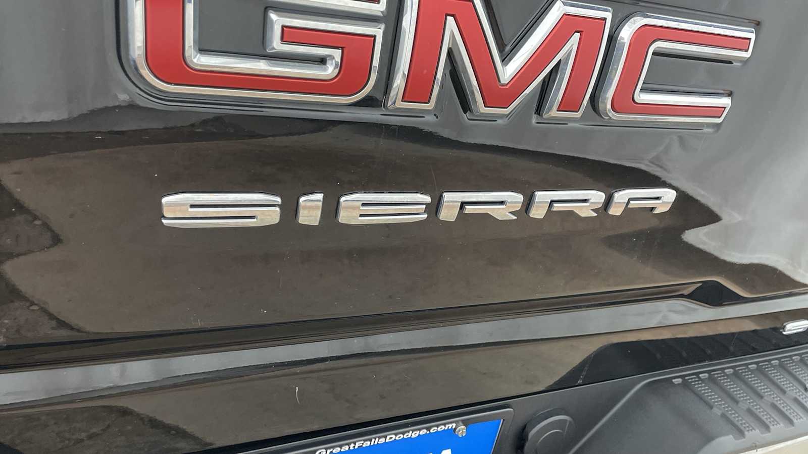 Thumbnail: 2022 GMC Sierra 2500 - 39