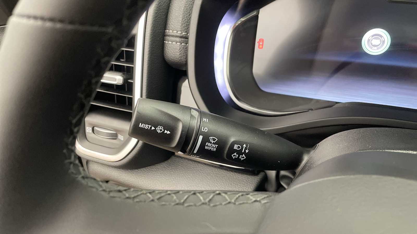 Thumbnail: 2026 RAM 1500 - 17