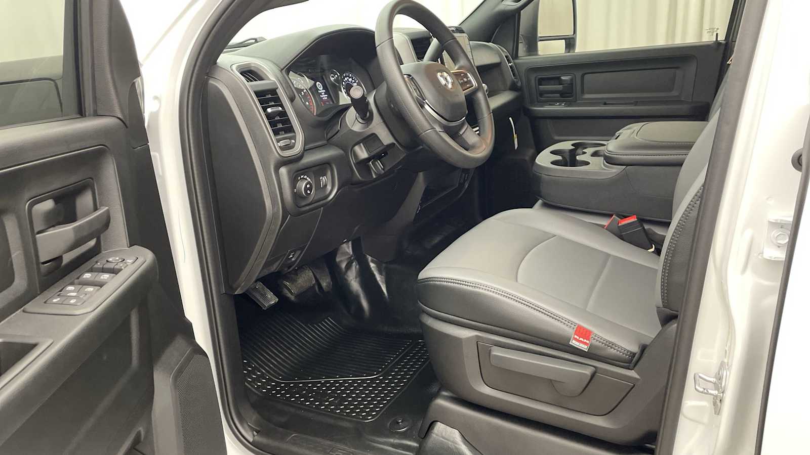 Thumbnail: 2026 RAM 3500 - 2