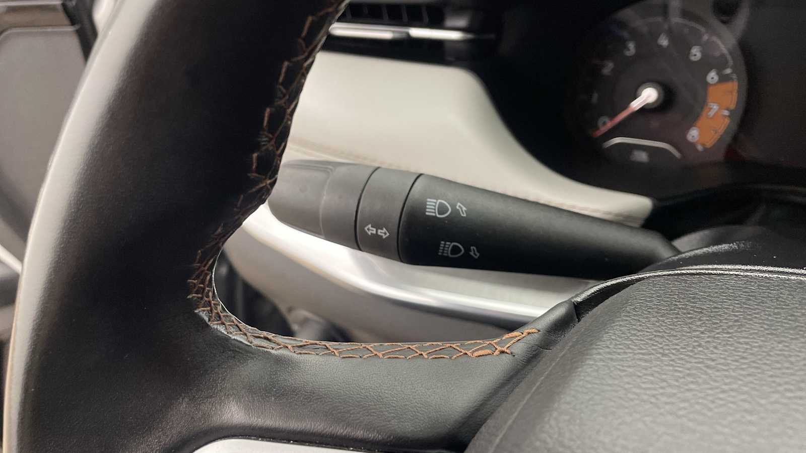 Thumbnail: 2022 Jeep Compass - 15