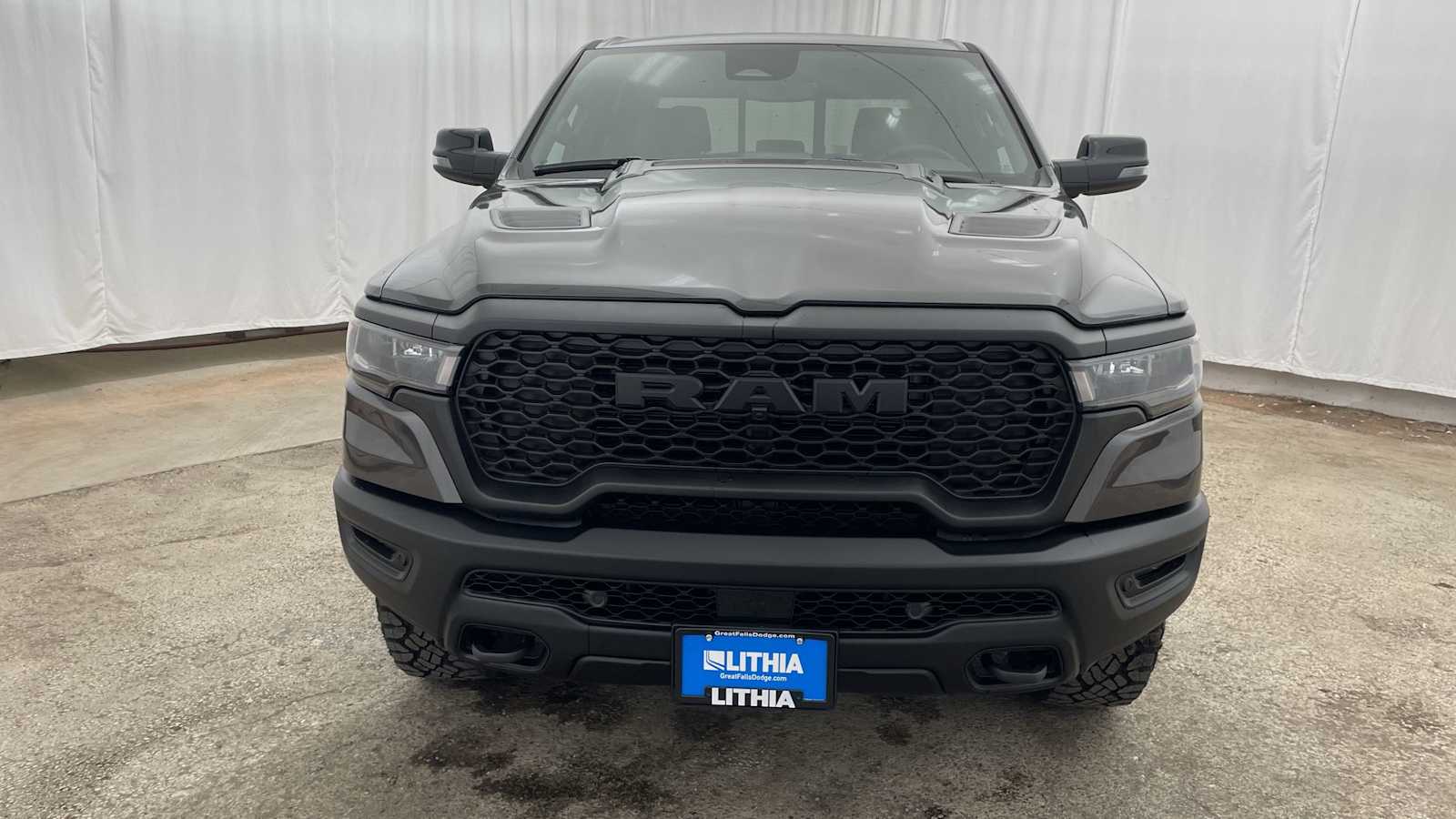 Thumbnail: 2025 RAM 1500 - 38