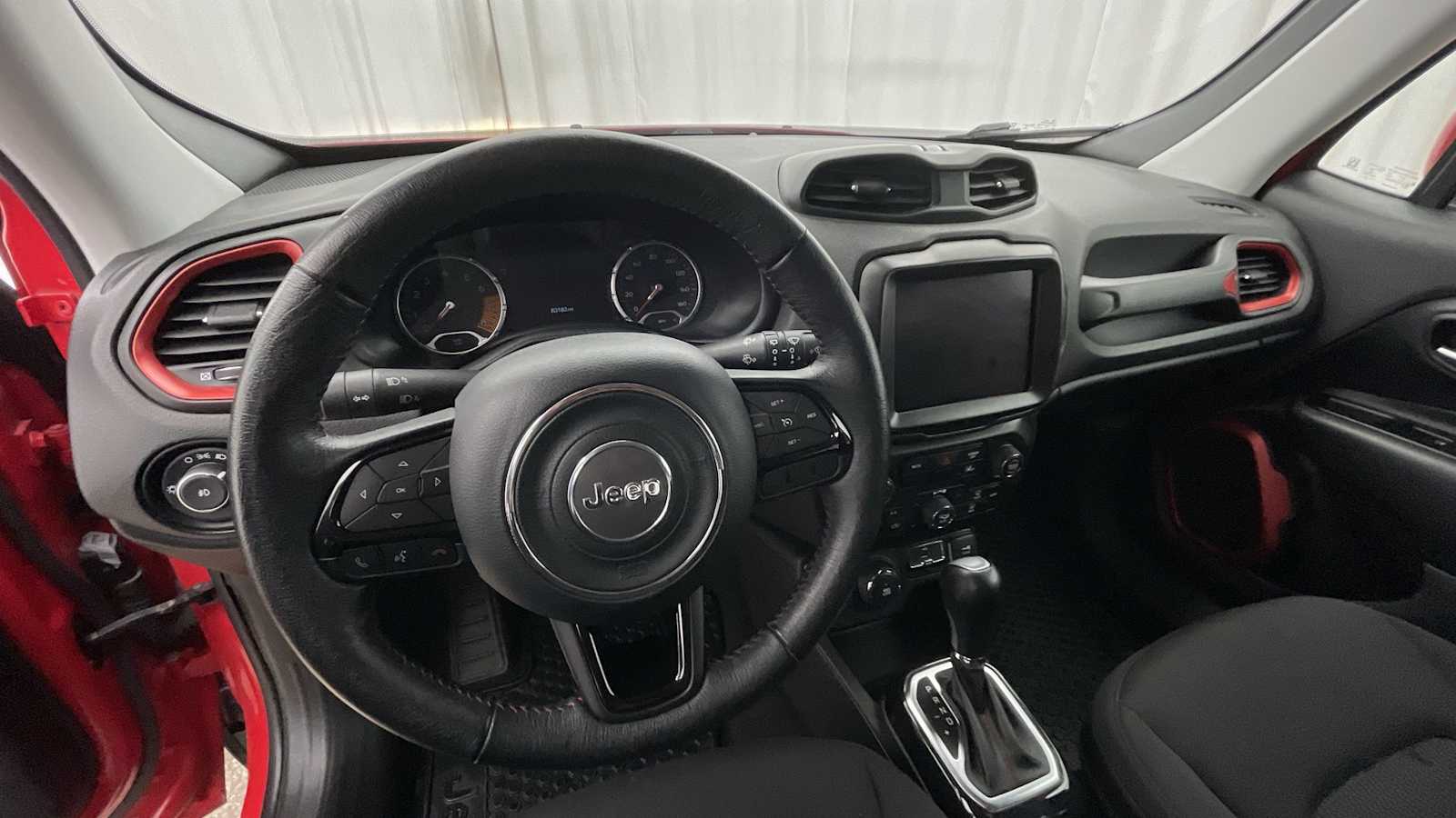 Thumbnail: 2022 Jeep Renegade - 3