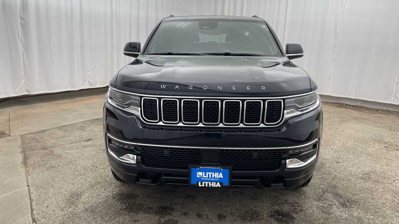 Thumbnail: 2025 Jeep Wagoneer - 38