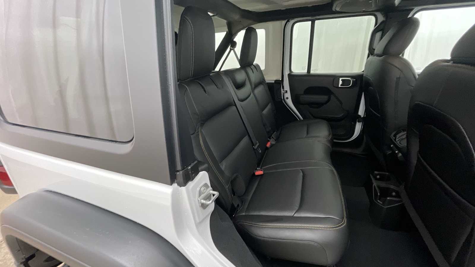 Thumbnail: 2026 Jeep Wrangler - 10