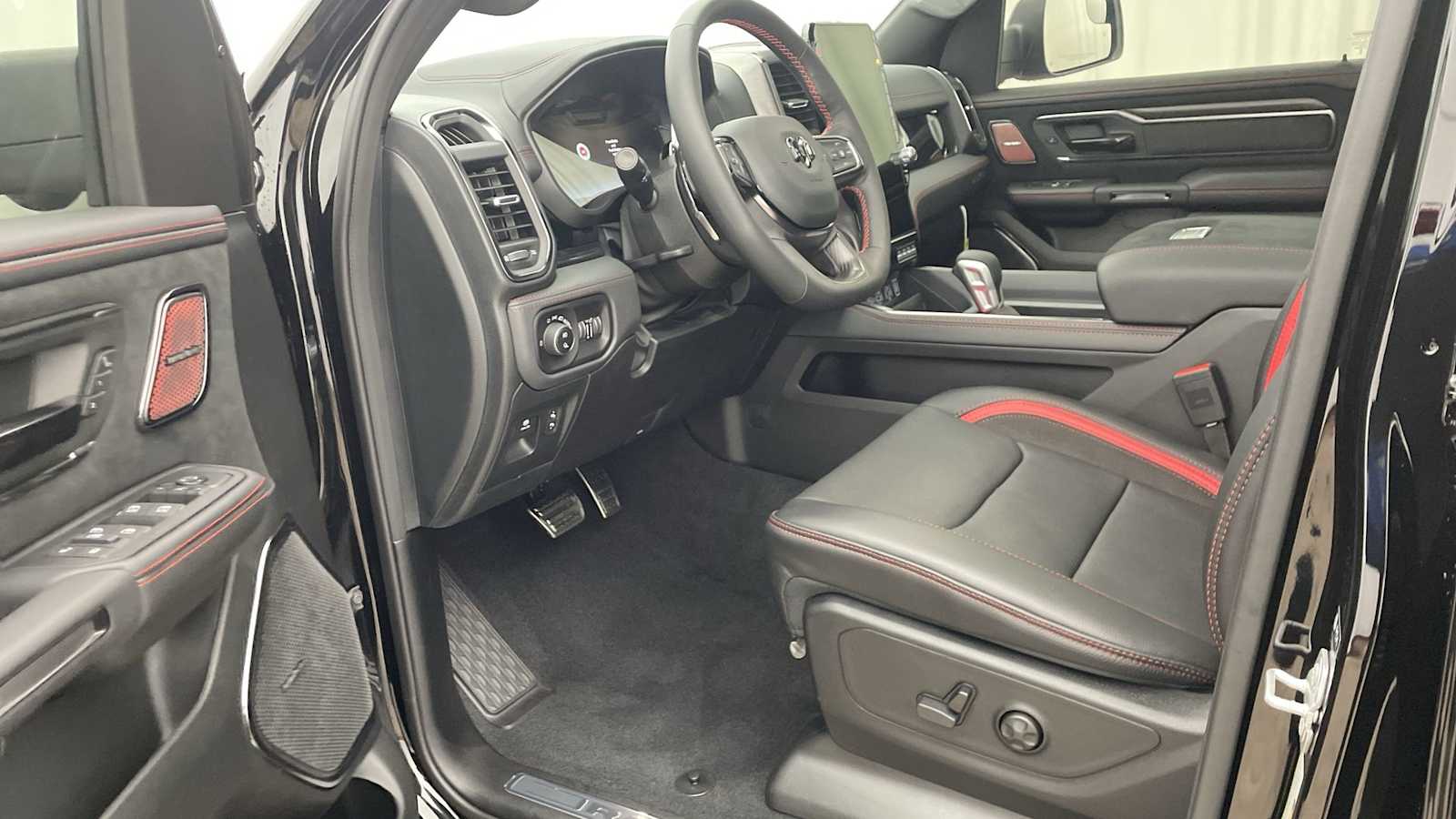 Thumbnail: 2026 RAM 1500 - 2