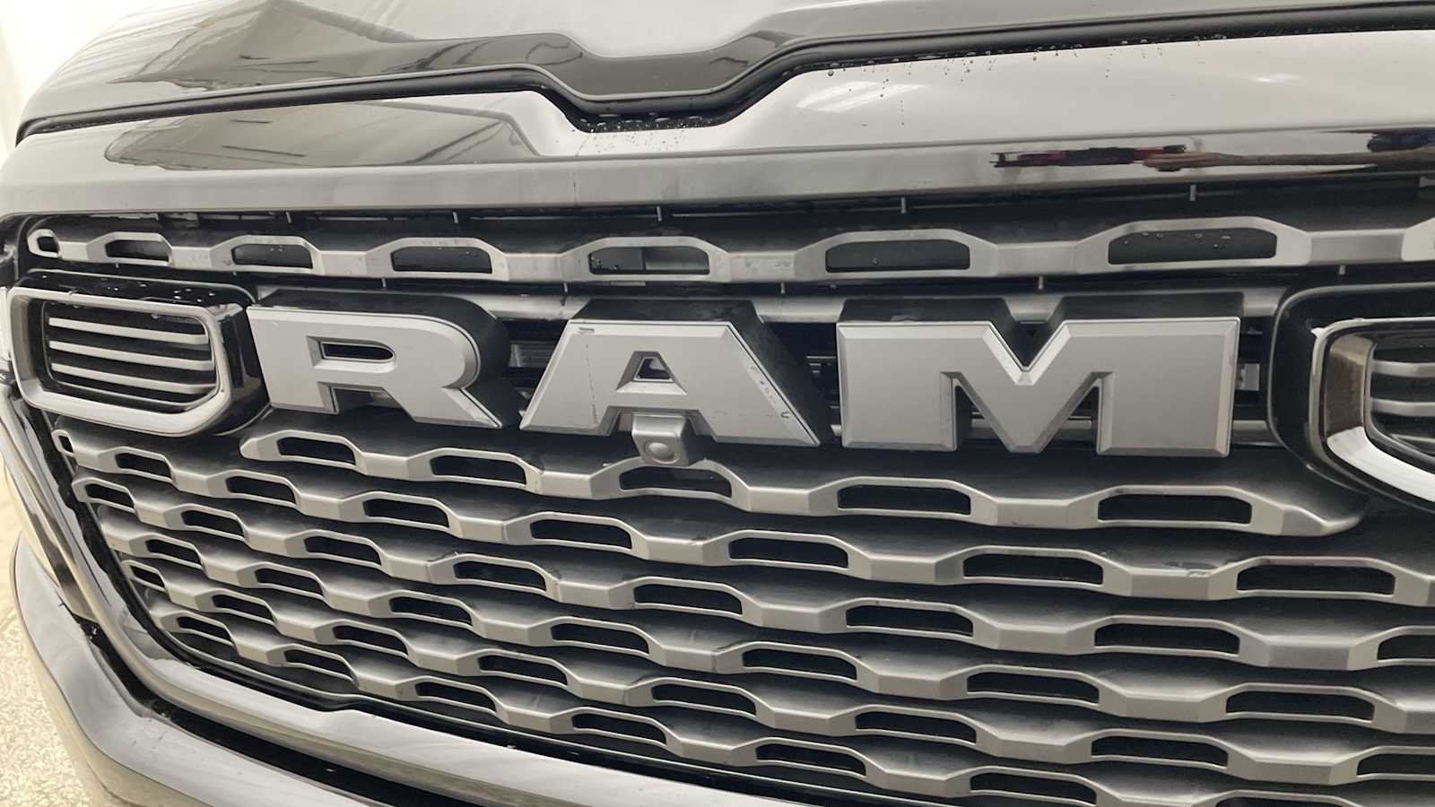 Thumbnail: 2026 RAM 1500 - 37
