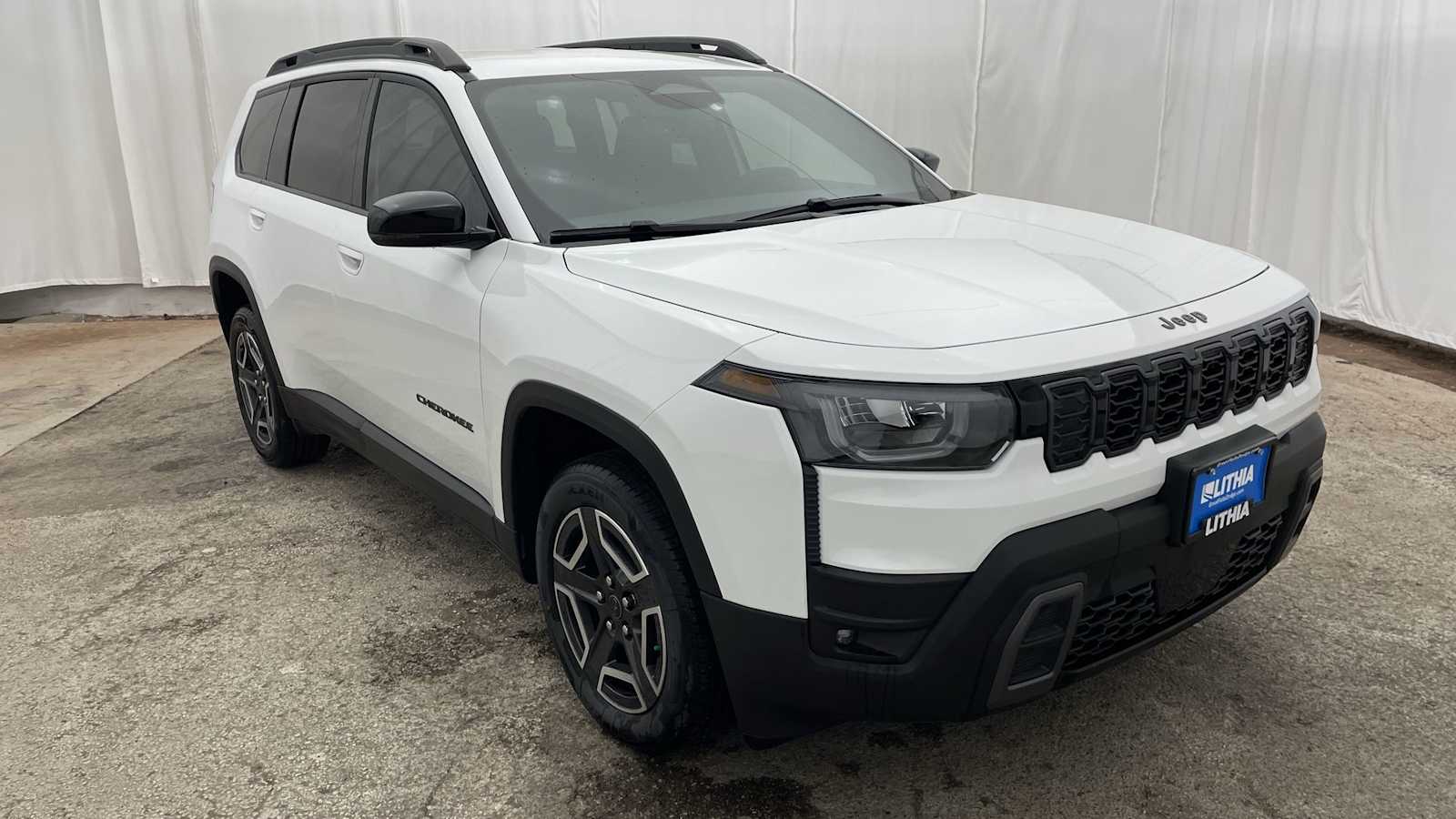 Thumbnail: 2026 Jeep Cherokee - 35