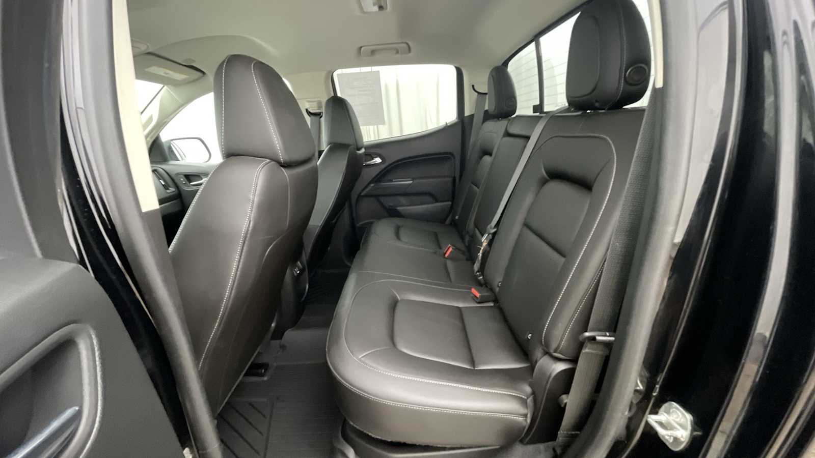 Thumbnail: 2021 Chevrolet Colorado - 9