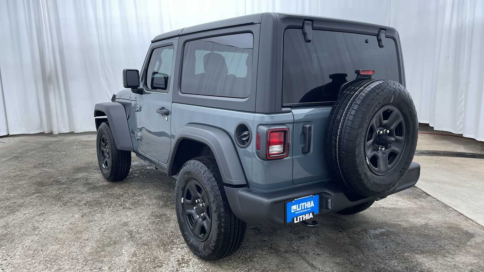 Thumbnail: 2025 Jeep Wrangler - 29