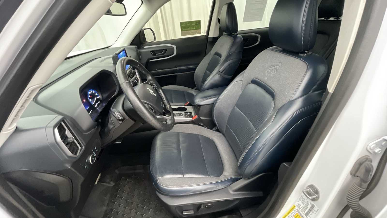 Thumbnail: 2021 Ford Bronco Sport - 5