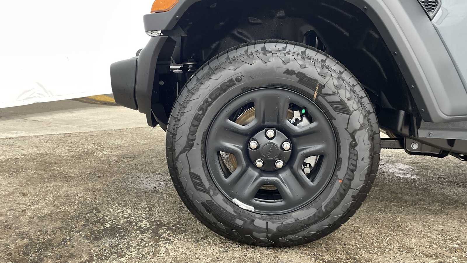 Thumbnail: 2025 Jeep Wrangler - 37