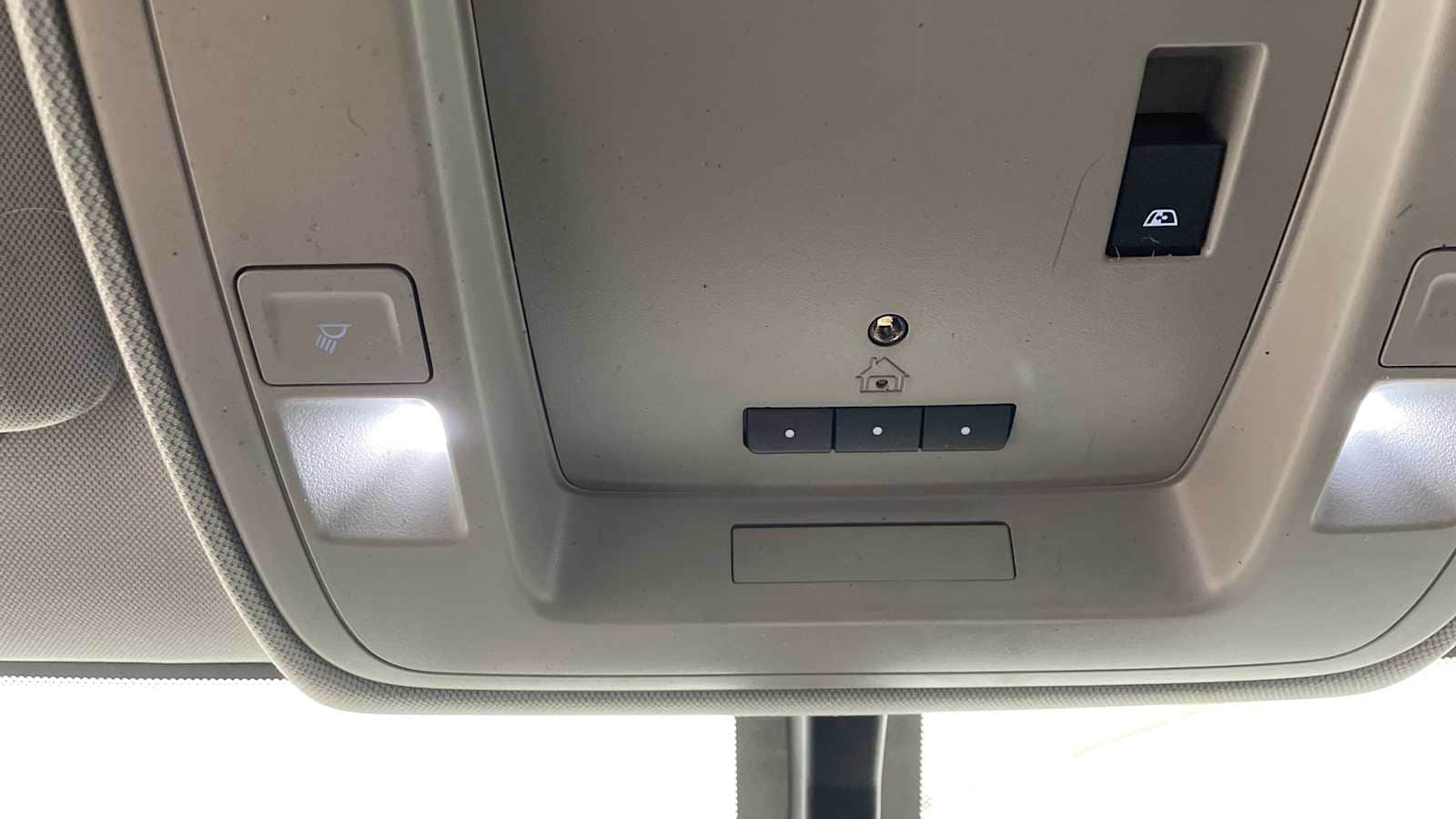 Thumbnail: 2016 GMC Sierra 3500 - 22