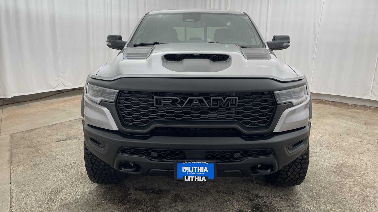 Thumbnail: 2026 RAM 1500 - 40