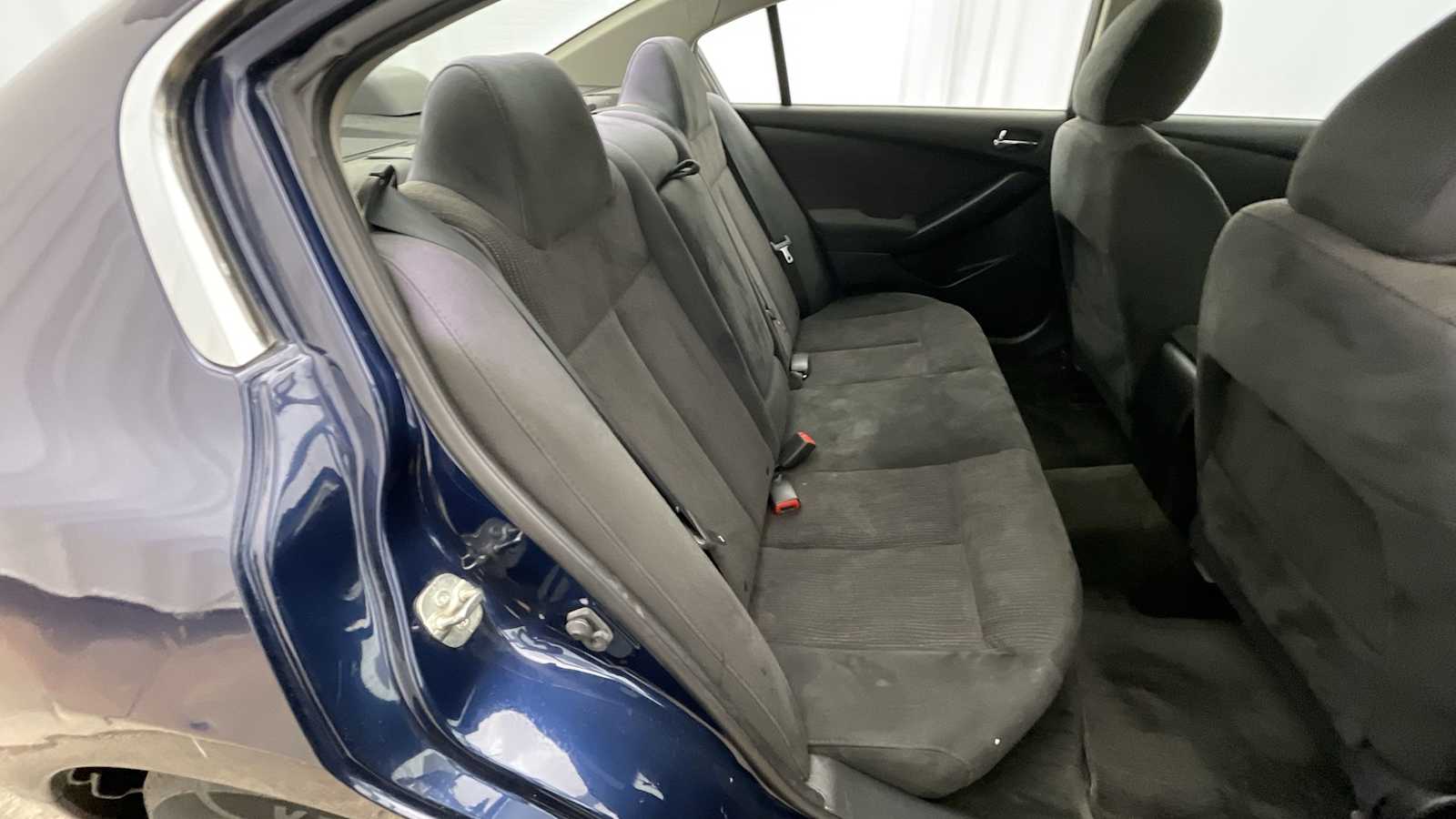 Thumbnail: 2012 Nissan Altima - 8