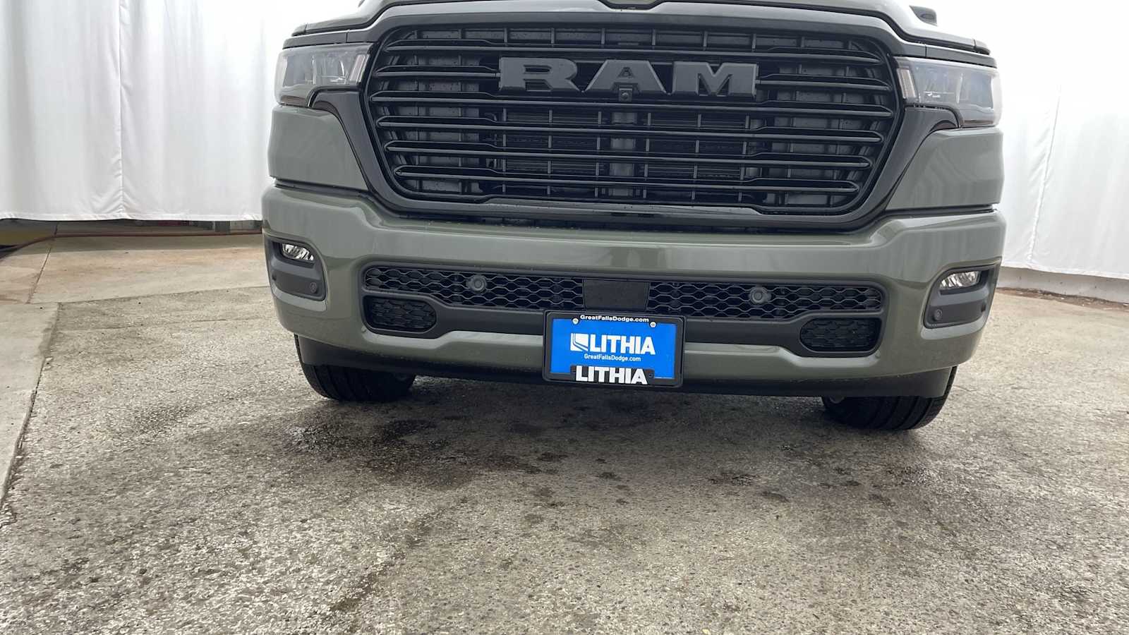 Thumbnail: 2026 RAM 1500 - 40