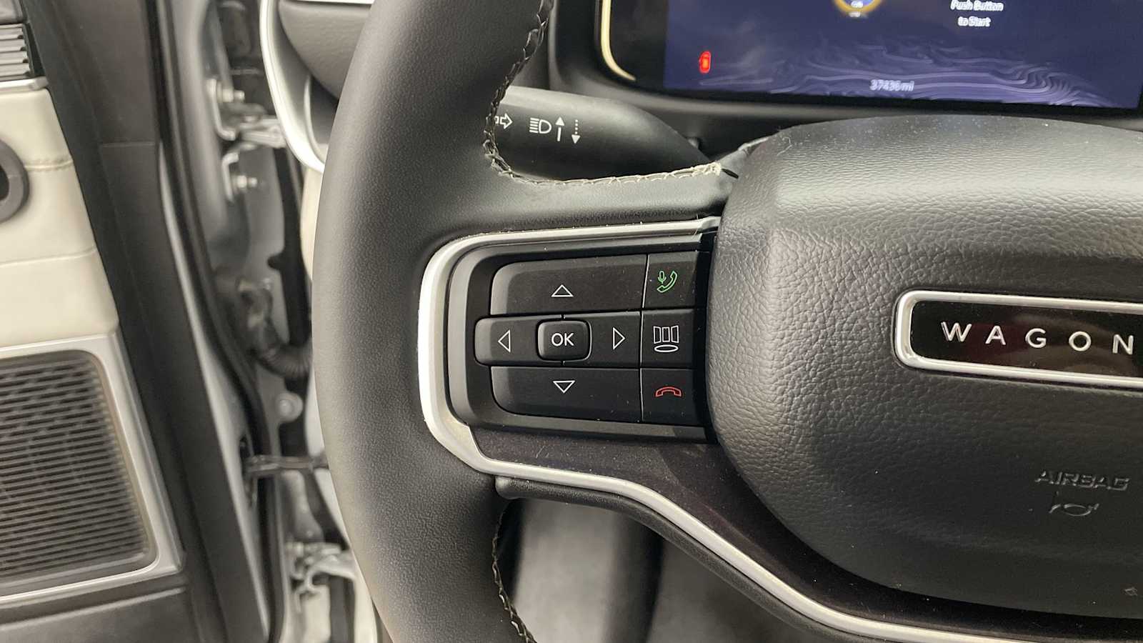 Thumbnail: 2022 Jeep Wagoneer - 14